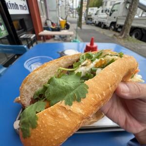 ラーメン二郎名古屋大曽根店の隣のバインミー屋に行った結果→ ありがたい / ジューシーバインミー