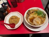 【新中野グルメ】大阪の人気店が東京に！「中華そば ふじい」