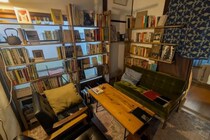 本好きが“趣味”で始めたフシギな図書館 — 鎌倉「材木座文庫」【ぶらり、図書館巡り】