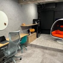 チェアスピーカーが一台あれば賃貸マンションでもシアタールームに!?