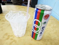 このドリンク飲んだことある？ 缶ジュースの「100PLUS」っていうんだけど