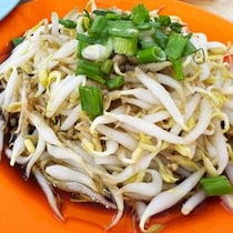 世界一ウマイと言う人もいるもやし「イポーもやし」を食べに行く