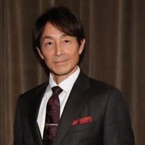吉田栄作インタビュー「みなさんもスクルージと同じ気持ちで劇場を後に　クリスマスに観るふさわしい作品」　ミュージカル「クリスマス・キャロル」開幕