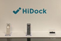 自分のワイヤレスイヤホンをつないで使えるAIレコーダー「HiDock P1」「HiDock P1 mini」は文字起こし無料　有料機能のライブ翻訳をデモ