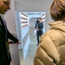 プレゼントボックスを開けたらスピークイージーが出現！ 渋谷キャストで「ウッドフォードリザーブ」のイベントが開催中