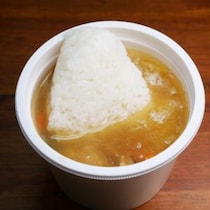 鳥羽周作シェフがセブンイレブンのスープ＋おにぎりを「めちゃくちゃおいしい」「満足度高い」と大絶賛