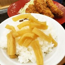 ちいかわナガノ先生が大絶賛する「かつやの割干大根漬」がウマすぎた結果