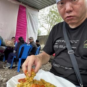 なんかインドをフラフラ歩いてたら無料でインドカレーが食べられた件