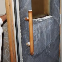 【サウナ火災】多くのサウナ施設がインターネット上で安全アピール / ドア・非常ボタン・通気口で安心安全に配慮