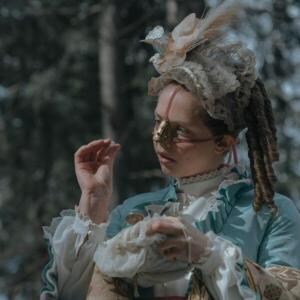 シンデレラの“醜い義姉”が挑む過激ダイエット方法……　『アグリーシスター 可愛いあの娘は醜いわたし』本編映像　※マネしないで［ホラー通信］