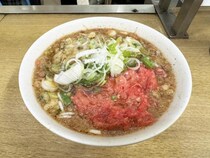 【年越しそば】伝説の立ち食いそば屋に大行列→ ココではこの蕎麦を食べれば間違いない / 一由そば