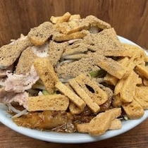 おそらく世界一ラーメン二郎を食べている男・直系二郎大好きマン / 池袋店を高評価「大変旨かった」