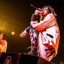 黒夢がツアー「CORKSCREW 2025 追加公演」の開催を発表