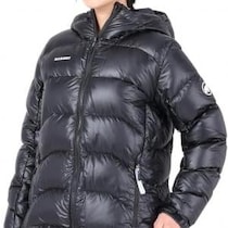 「都会でも山でも暖かい！」「長く愛せる一着」 マムートの高品質ダウンがセール中