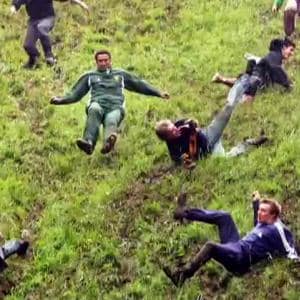 英国発、びっくり足指相撲大会！「アンビリーバブル! 世界不思議ファイル シーズン2」本編映像