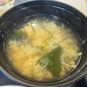 松屋の牛めしに御御御付が無料でついてくることはもっと評価されて良いと思うの