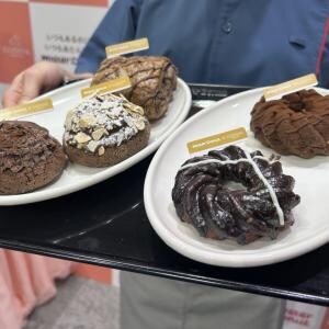 ミスド×ゴディバがコラボ！ 期間限定新作ドーナツ「Mister Donut×GODIVA」を食べてみた