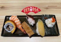 おなじみ「スシロー」に縁起の良い六つの福ネタ「六福彩り盛り」が1月9日に登場！　早速食べてみた