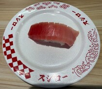 スシローで「特ネタ中トロ」と「濃厚うに包み」がお得な価格に　大阪の「極麺 青二犀」監修ラーメンも登場！