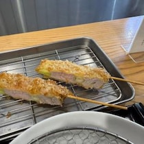 【鹿児島グルメ】進化系鹿児島グルメの新業態！？　コース仕立てのミックスフライ定食が人気の「とんかつ黒田」に行ってみた