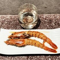 【東京グルメ】神田の立ち飲み屋「ちぇけ」に行った結果→ 最高の料理を体験することに