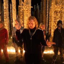 暴力と狂気に満ちたイカれた男なのに全員がメロメロ!? 『28年後… 白骨の神殿』カルト集団のリーダーを演じるジャック・オコンネルの優しすぎる本性とは?