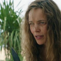 映画『HELP/復讐島』　君に読む物語、アバウトタイム…恋愛映画のスター レイチェル・マクアダムスは なぜ“復讐のヒロイン”になったのか？