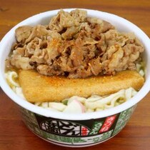 料理人・鳥羽周作シェフが公開した「どん兵衛」を美味しくメガ進化させる方法→ ぎゅうどん兵衛が誕生→ うますぎた話
