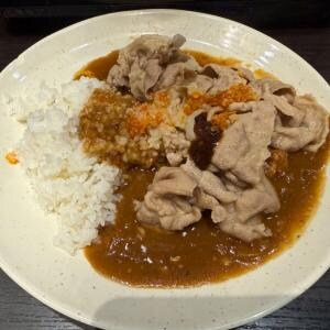 「狂ったくらい旨い」　リュウジさん・安元洋貴さんと「しゃぶ葉」のコラボで「ガンギマリ豚カレー」を作って食べてみた