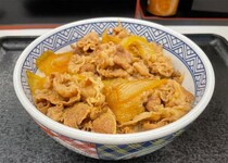【グルメ情報】吉野家と松屋で「味噌汁をおいしく飲む方法」がこれです