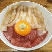 【八戸・朝市グルメ】最高オブ最高すぎる海鮮丼が食べられる青森県の「みなと食堂」で身も心も癒やされた話