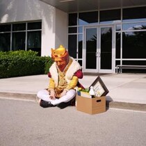バーガーキングがバーガーキングを解雇される→ 解雇時の写真をバーガーキング公式が公開