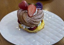 アマンド六本木店に“腸活メニュー”が期間限定で登場　「苺とヨーグルトのリングシュー」を食べてみた