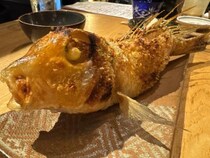 仙台の街は人があまり歩いていないのに「ここだけ仙台人の密度が高すぎる居酒屋」が凄く良かった件→ 夜ノ焼魚ちょーちょむすび