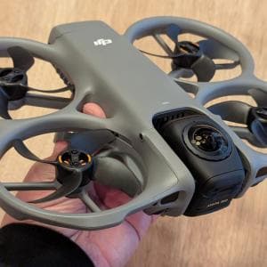 DJIが8K 360°カメラ搭載ドローン「Avata 360」を4月発売へ　送信機とゴーグル＆モーションコントローラーによる操作に対応