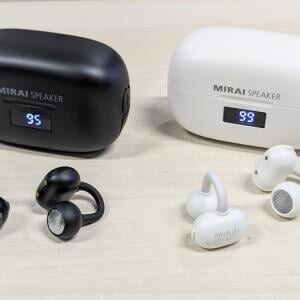 耳をふさがず聞こえづらさを解消するイヤーカフ型集音器「ミライスピーカー・イヤー」のクラファン公開中 実機を試してみた