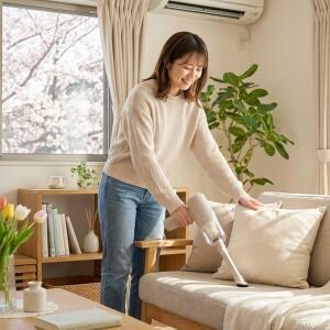 花粉の時期にちょうどいい！吹いて吸えるハンディクリーナーが便利そう