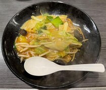 【グルメ】餃子の王将　4月限定メニューは「野菜たっぷり　春のあんかけ焼きそば」　生ビール乾杯キャンペーンも開催中
