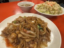 神奈川県川崎市の「豚こまを使った生姜焼き」→ そして思い出すインドールの生姜焼き