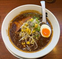 【鹿児島】黒豚×黒味噌の至高の味噌ラーメン！　照国神社前の「鹿児島 三平ら～めん」