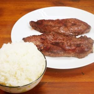 【神レシピ】料理人・鳥羽周作シェフによる「スーパーで買ったステーキ肉のおいしい作り方」を試した結果