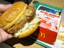 【宇宙世紀グルメ】俺はガンダムで行く！ マクドナルドの「タルタル油淋鶏風チキンタツタ」を食べた感想