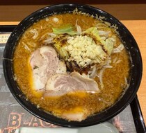 【グルメ】「黒い怪物 再び。」　らあめん花月嵐で「嵐げんこつらあめん BLACK MONSTER」7年ぶりの復活！