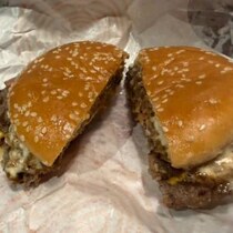 【グルメ】バーガーキング「ベーコンダブルビーフ ビッグマウス スモークハウス」新登場！さっそく食べてみた
