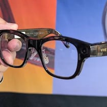HTCがカメラ・オーディオ機能と音声ベースのAI搭載スマートグラス「VIVE Eagle」を4月24日発売へ