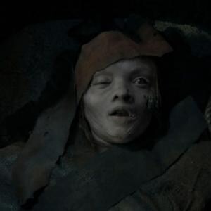 娘の姿に父親絶句……　「『エクソシスト』と古代エジプト神話の融合」と評される『THE MUMMY／ザ・マミー 棺の中の少女』場面写真［ホラー通信］