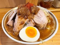 超人気ラーメン屋のラーメン二郎インスパイア系ラーメンを食べる / 秋葉原わいず