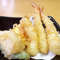 回転寿司屋は天ぷらを食べに行くところなの！ スシローの天ぷらうまいの！ 異論ないよね