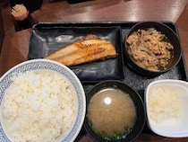 【グルメ】吉野家の”魚シリーズ第一弾”　「鬼おろし」がなんともうれしい「牛ほっけ定食」を食べてみた