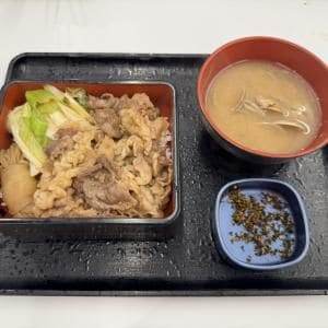 吉野家の高級料理「絶品牛重」を食べた結果→ これはアレだ